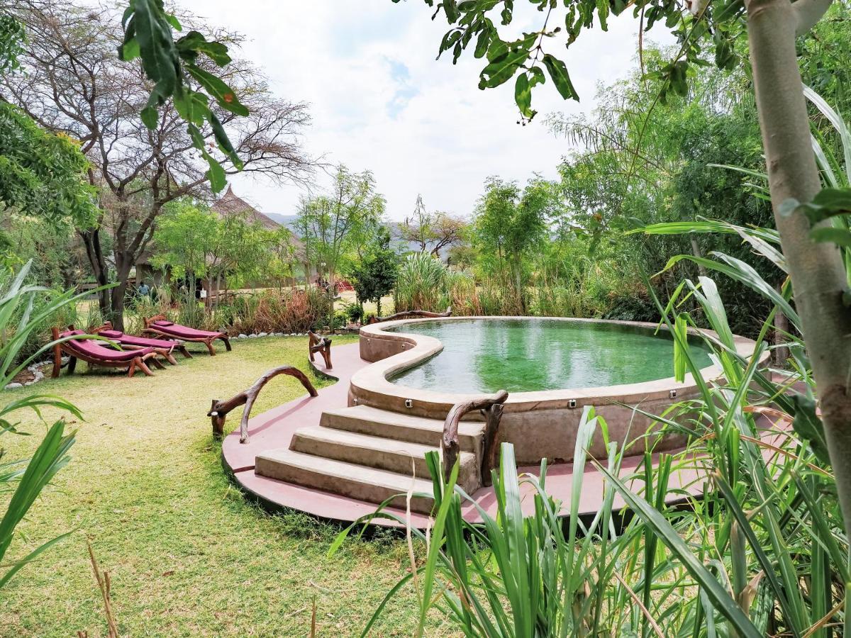 Lake Natron Maasai Giraffe Eco Lodge And Camping Mtowabaga Buitenkant foto