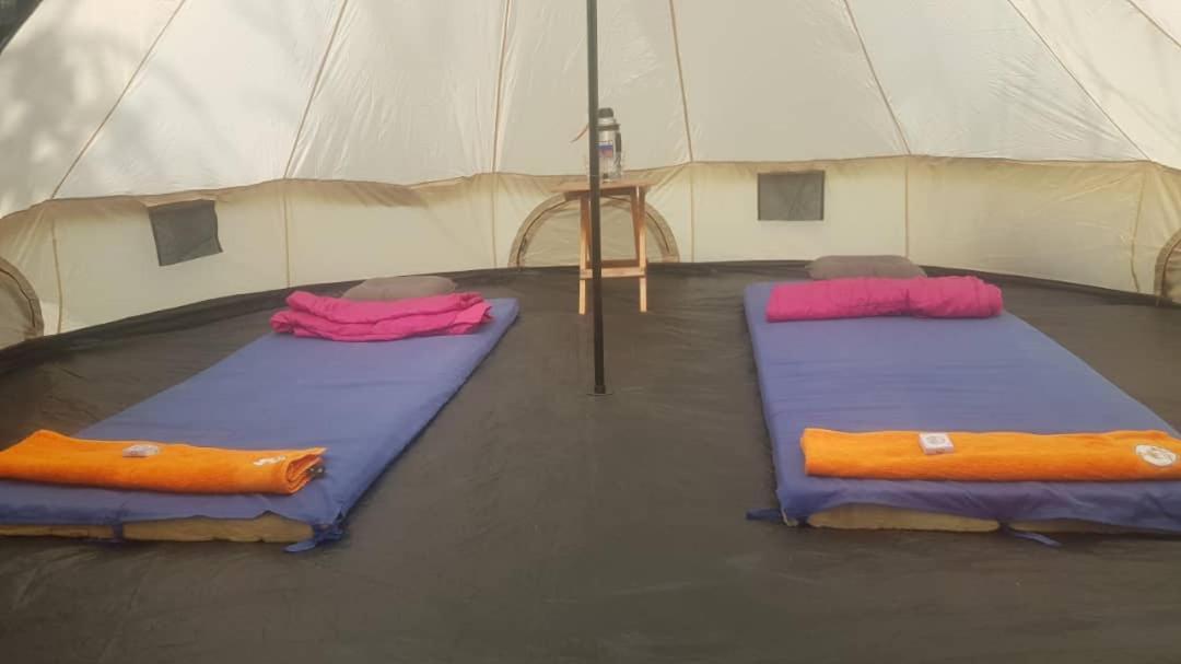 Lake Natron Maasai Giraffe Eco Lodge And Camping Mtowabaga Buitenkant foto